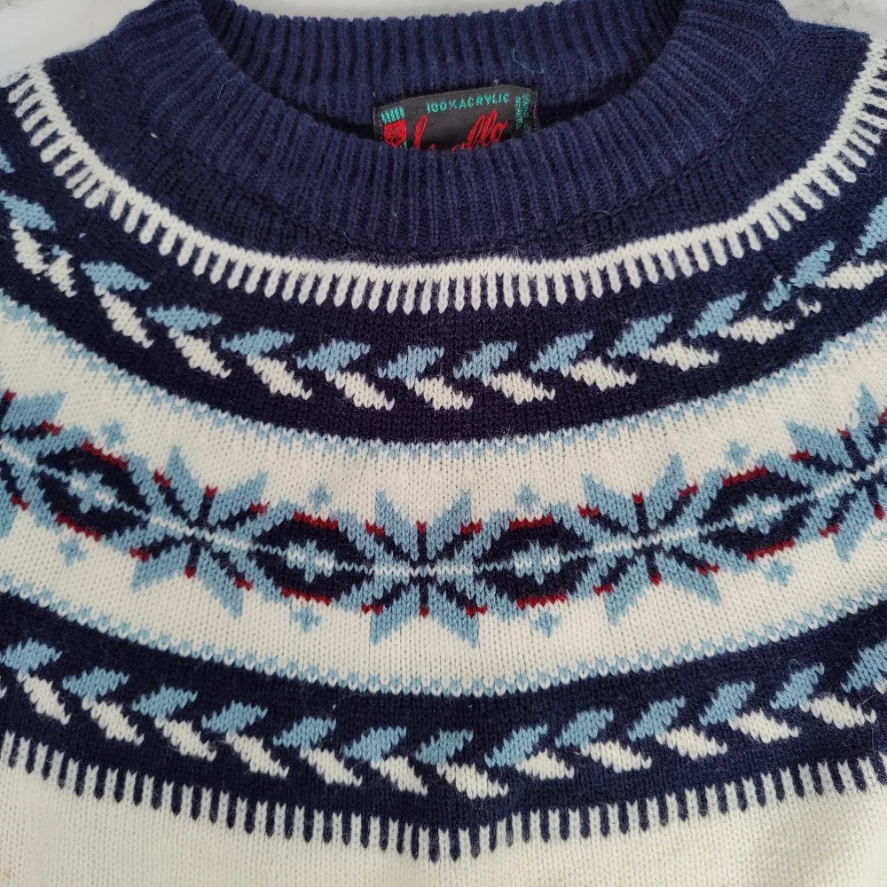 Vintage Cream and Navy Fair Isle Sweater Size Medium - Picture 7 of 12